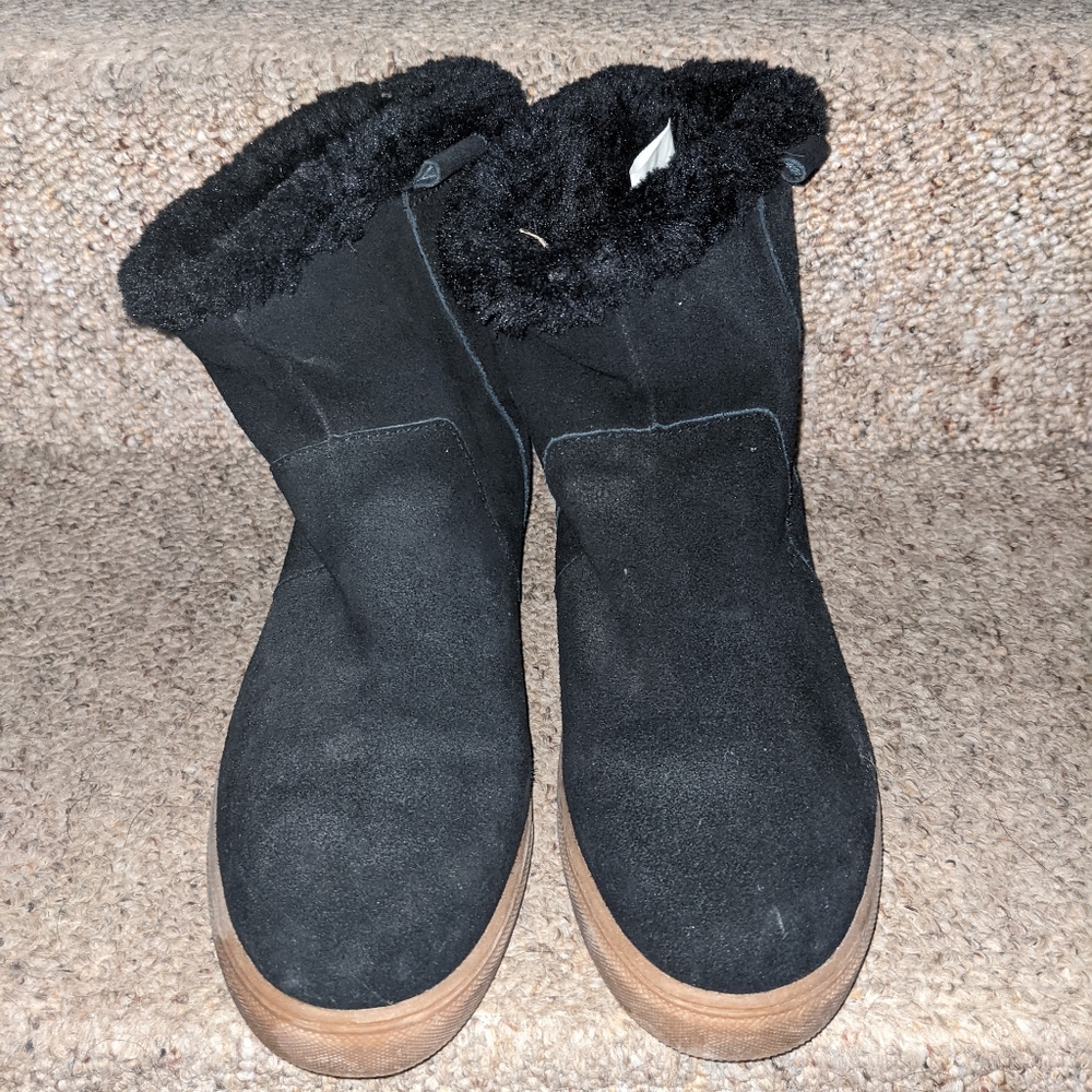 Steve Madden boots size 9
